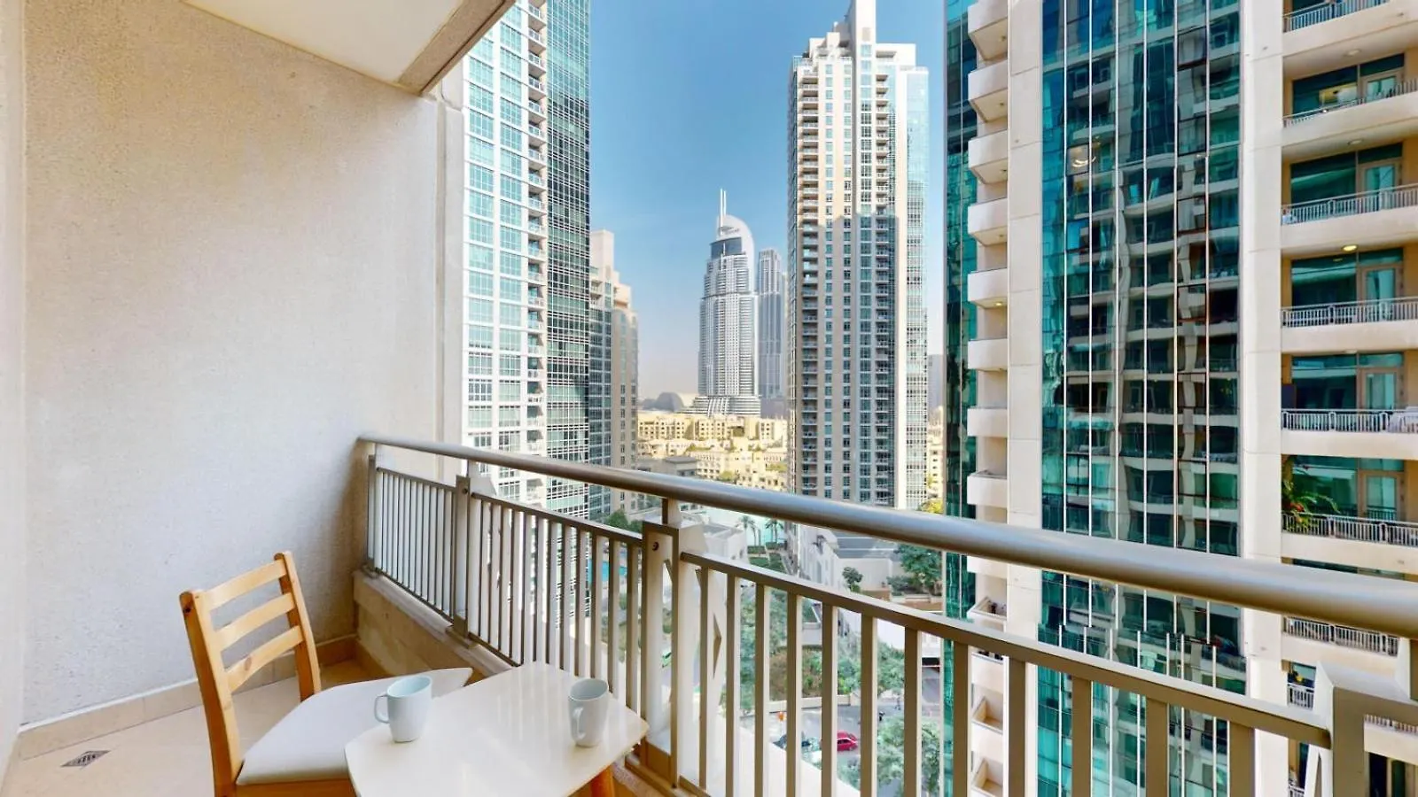 Blvd Central 2 - Studio Apartment In Downtown Dubai